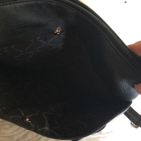 Jordache Cross Body Bag - Picture 3 of 8